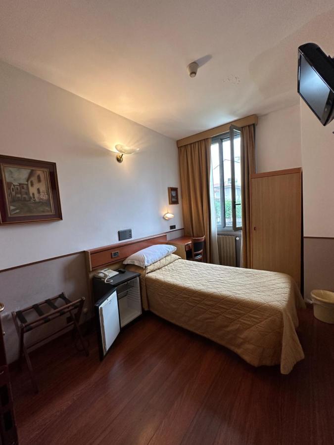 Hotel Aspromonte Milano Eksteriør billede